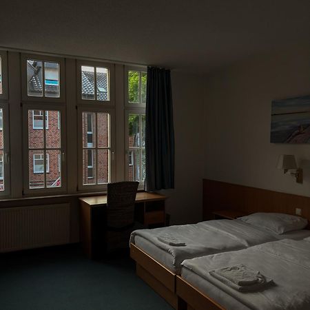 Stadthotel Kolpinghaus - Vier Ecken Werne Экстерьер фото