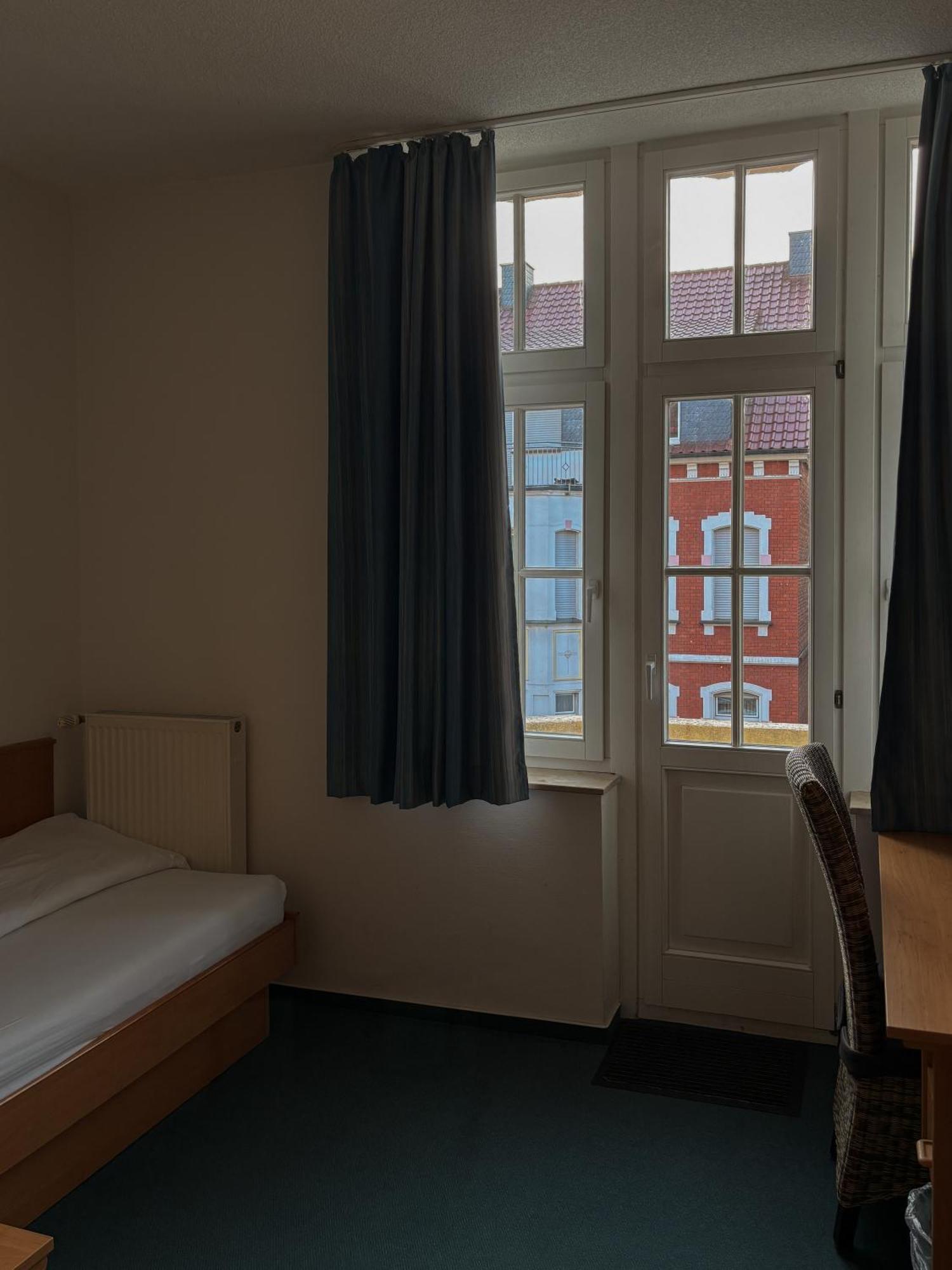 Stadthotel Kolpinghaus - Vier Ecken Werne Экстерьер фото